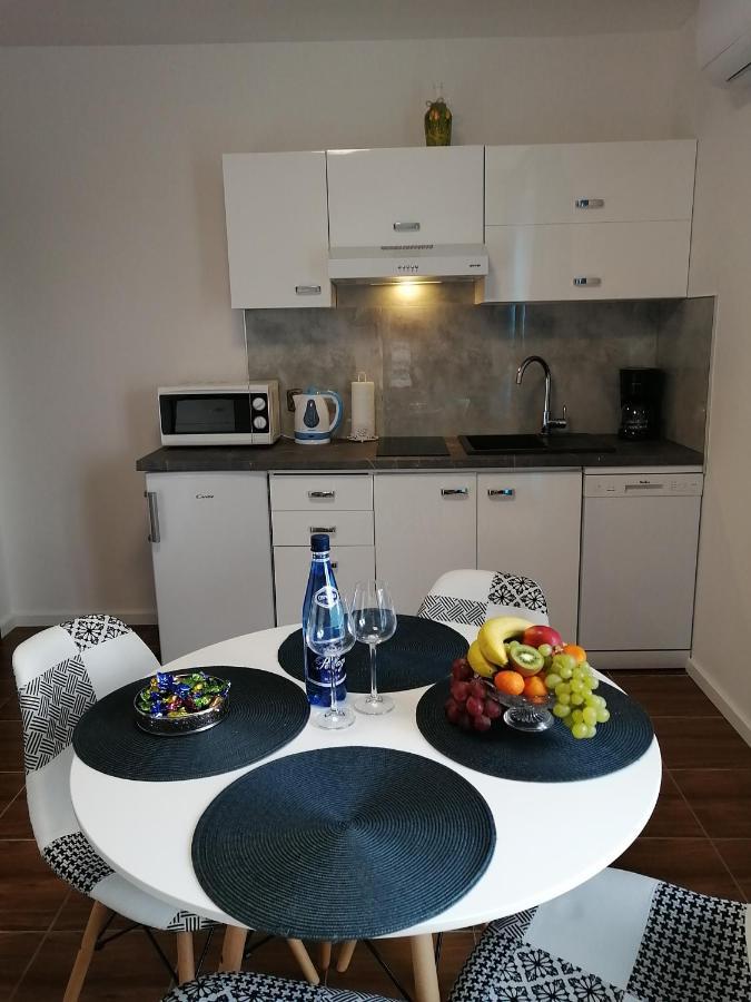 Apartamenty Wiktoria Morska18 Kuźnica Exteriér fotografie