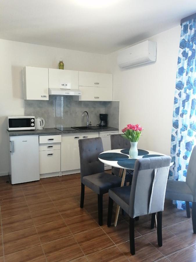 Apartamenty Wiktoria Morska18 Kuźnica Exteriér fotografie